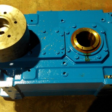 ���ؙC(j��)�������T�Ӹ��m�p�ٙC(j��)  Siemens Flender reducer dedicated for crane